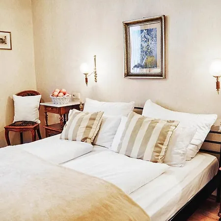 Hotel Garni Hotel Drei Lilien